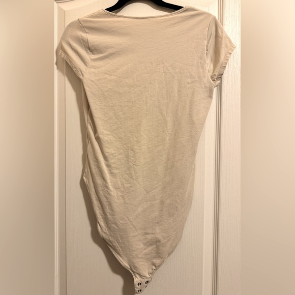 NWOT Old Navy Bodysuit - Picture 3 of 3